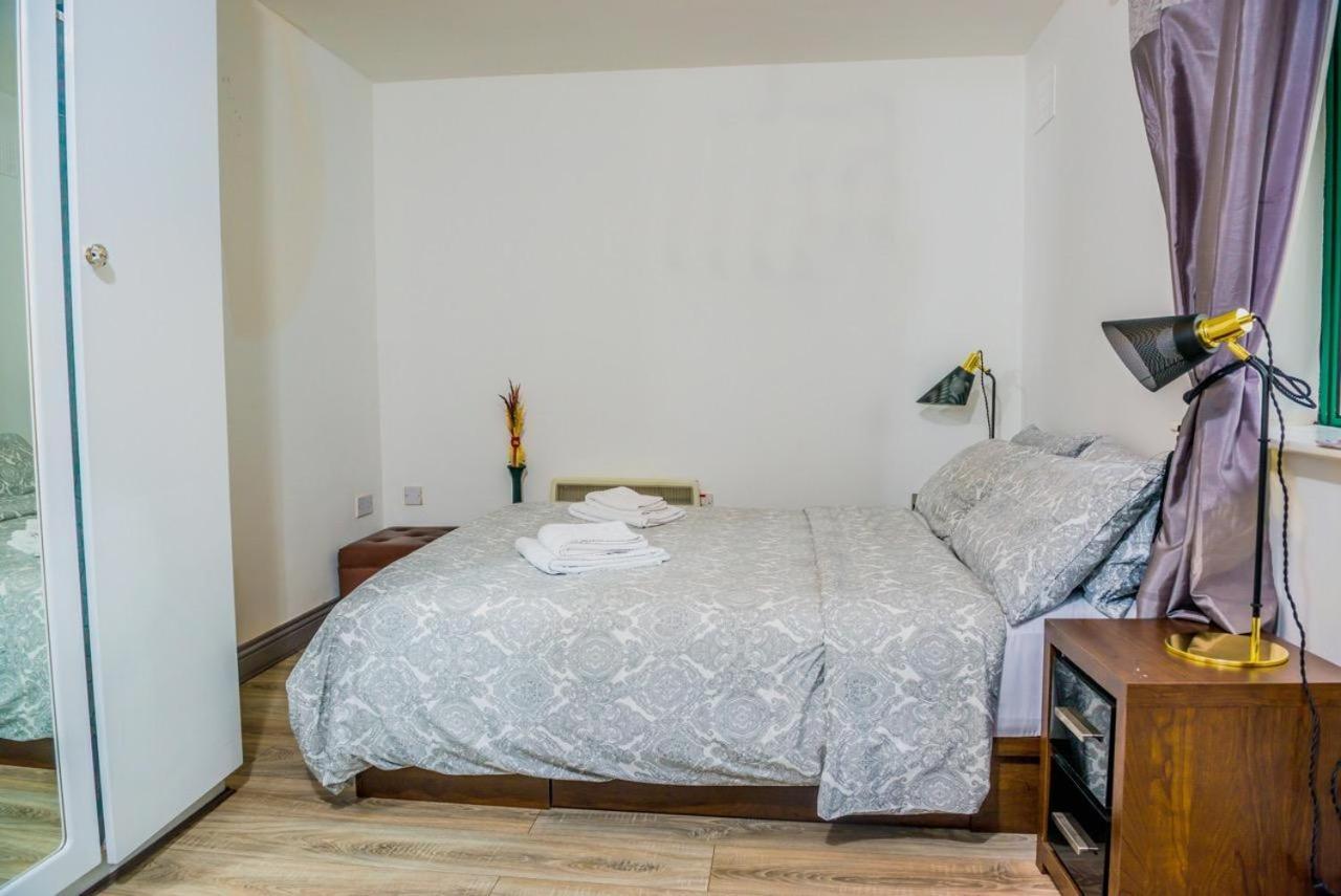 Liffey Suites Дъблин Екстериор снимка