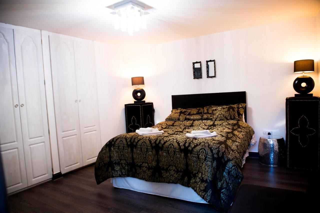 Liffey Suites Дъблин Екстериор снимка